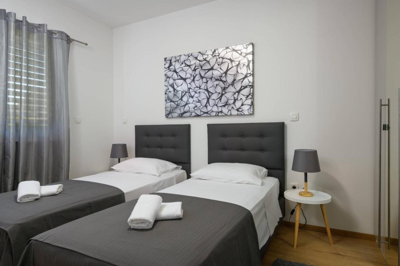 Villa Dora Pula Ngoại thất bức ảnh