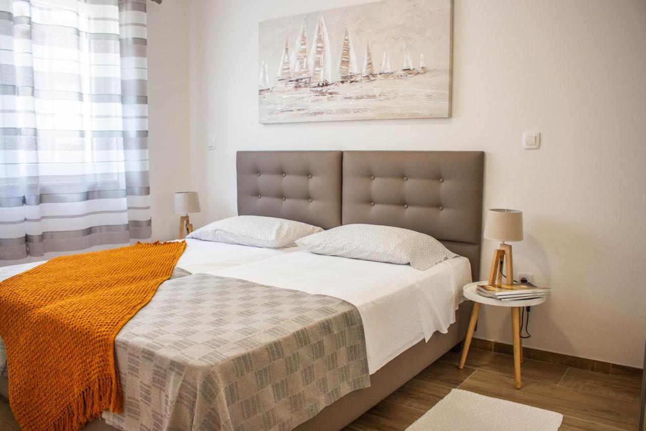 Villa Dora Pula Ngoại thất bức ảnh